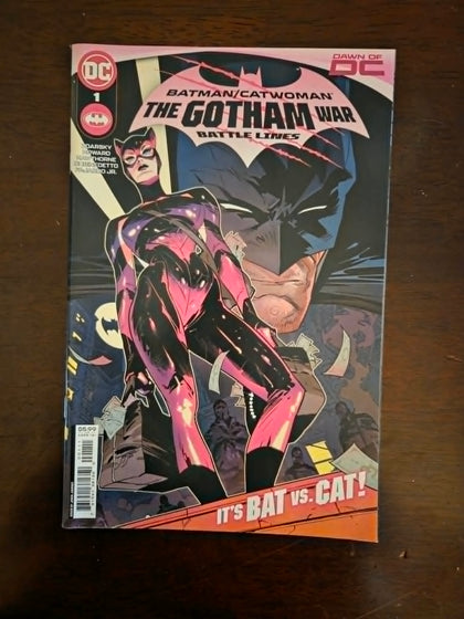 Batman/Catwoman Gotham War complete Reader Bundle